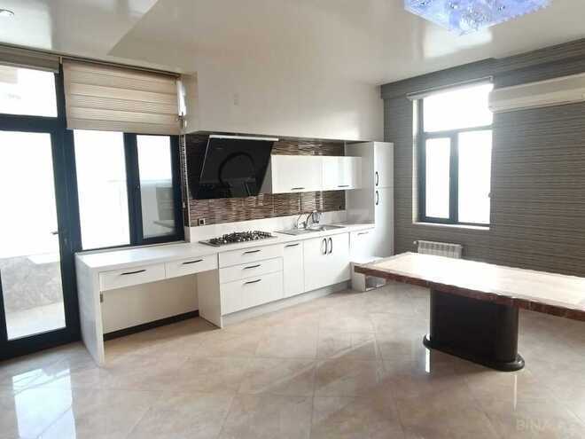 4 otaqlı yeni tikili - İnşaatçılar m. - 210 m² (2)