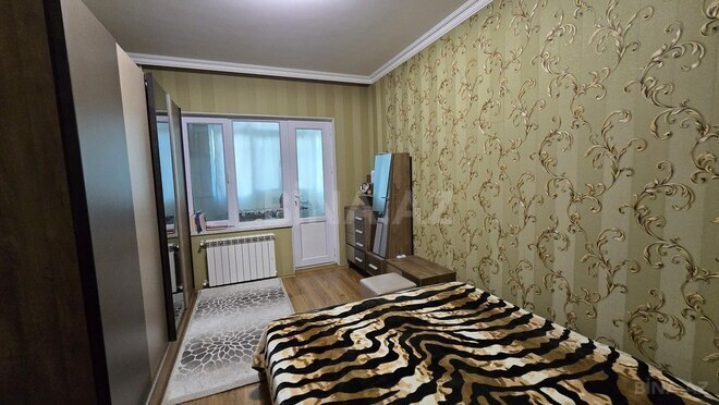 2-комн. вторичка - м. Ази Асланов - 65 м² (3)