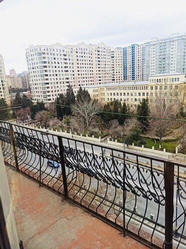 3-комн. вторичка - м. Гянджлик - 110 м² (17)