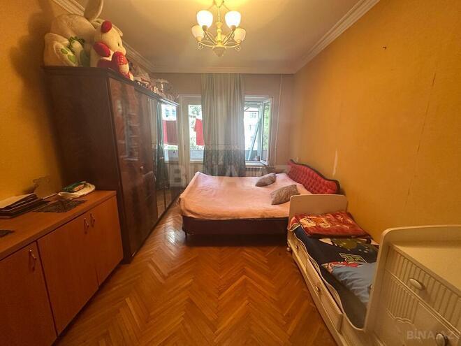 3-комн. вторичка - м. Азадлыг проспекти - 70 м² (2)