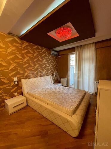 4 otaqlı yeni tikili - İnşaatçılar m. - 147 m² (6)