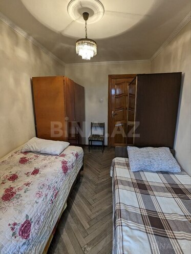 3 otaqlı köhnə tikili - Bülbülə q. - 60 m² (10)