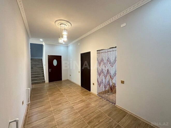 6 otaqlı həyət evi/bağ evi - Qax - 250 m² (15)