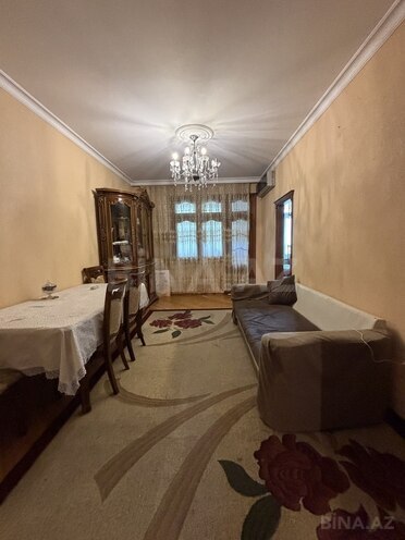 2 otaqlı köhnə tikili - 9-cu mikrorayon q. - 90 m² (1)