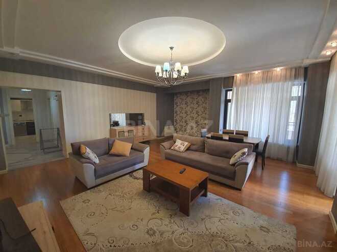 3 otaqlı yeni tikili - Şah İsmayıl Xətai m. - 155 m² (1)