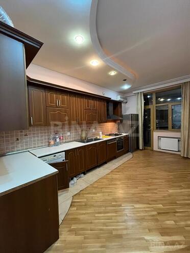 4 otaqlı yeni tikili - 28 May m. - 180 m² (2)