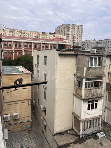3-комн. вторичка - м. Иншаатчылар - 66 м² (18)