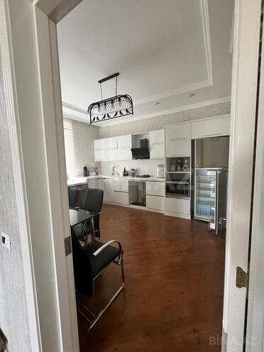 5-комн. дом/дача - пос. Новханы - 600 м² (13)