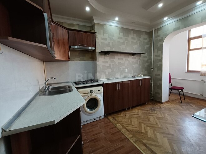2 otaqlı köhnə tikili - Yeni Yasamal q. - 70 m² (2)