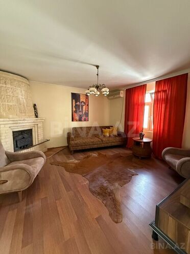 7 otaqlı həyət evi/bağ evi - Zirə q. - 150 m² (24)