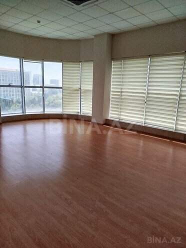 20 otaqlı ofis - Elmlər Akademiyası m. - 3600 m² (8)