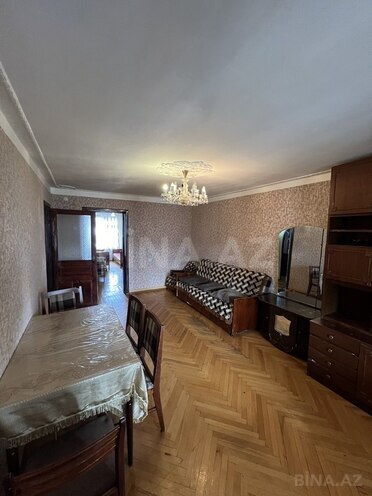 3 otaqlı köhnə tikili - İnşaatçılar m. - 70 m² (6)