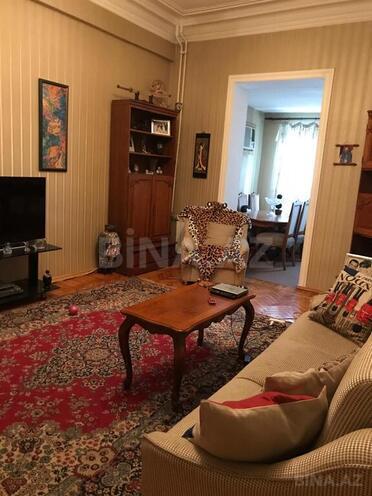 4 otaqlı köhnə tikili - Şah İsmayıl Xətai m. - 150 m² (10)
