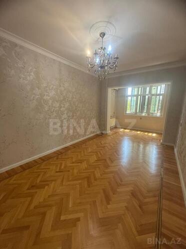 4 otaqlı köhnə tikili - Azadlıq Prospekti m. - 110 m² (22)