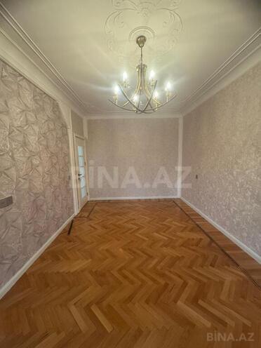 4 otaqlı köhnə tikili - Azadlıq Prospekti m. - 110 m² (20)