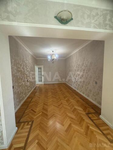 4 otaqlı köhnə tikili - Azadlıq Prospekti m. - 110 m² (14)
