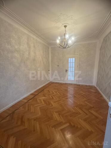 4 otaqlı köhnə tikili - Azadlıq Prospekti m. - 110 m² (7)