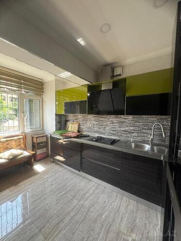 4 otaqlı köhnə tikili - Azadlıq Prospekti m. - 110 m² (17)