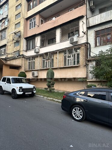 5 otaqlı köhnə tikili - Azadlıq Prospekti m. - 110 m² (1)