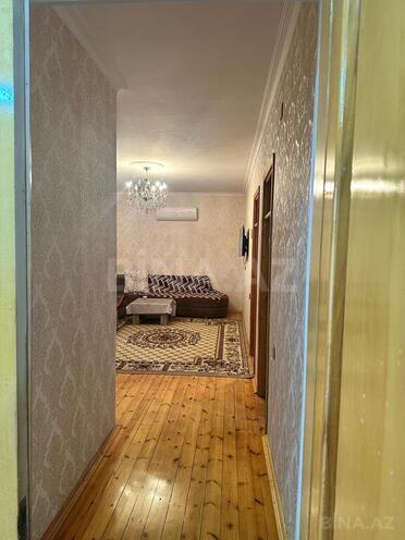 5 otaqlı həyət evi/bağ evi - Şüvəlan q. - 260 m² (5)