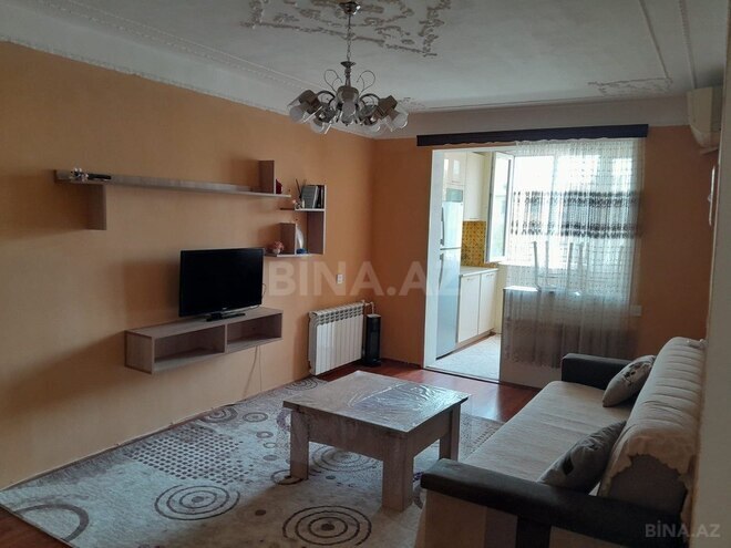 1 otaqlı köhnə tikili - Neftçilər m. - 35 m² (1)