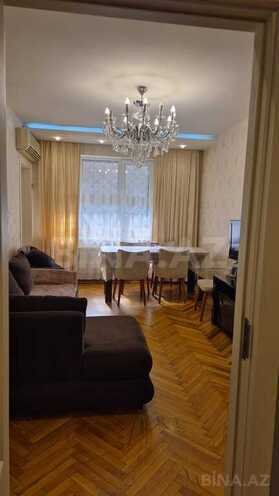 3 otaqlı köhnə tikili - Memar Əcəmi m. - 80 m² (1)