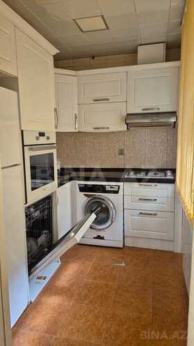 3 otaqlı köhnə tikili - Memar Əcəmi m. - 80 m² (24)