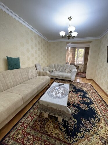 2 otaqlı köhnə tikili - 28 May m. - 60 m² (1)