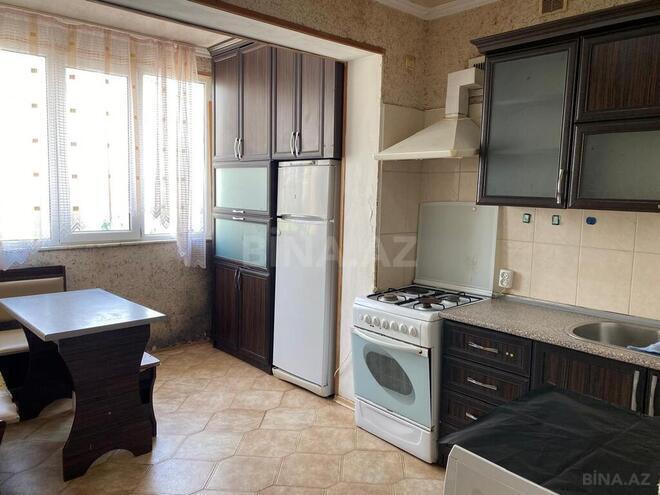 3 otaqlı köhnə tikili - 6-cı mikrorayon q. - 90 m² (6)