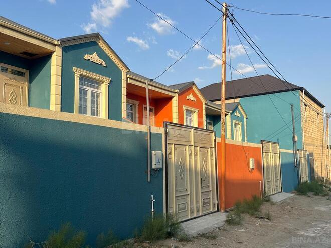 3 otaqlı həyət evi/bağ evi - Saray q. - 90 m² (1)