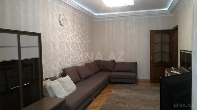 3 otaqlı köhnə tikili - 8-ci mikrorayon q. - 90 m² (11)