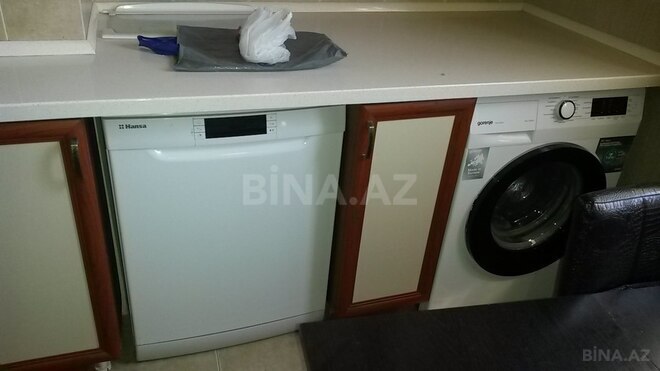 3 otaqlı köhnə tikili - 8-ci mikrorayon q. - 90 m² (4)