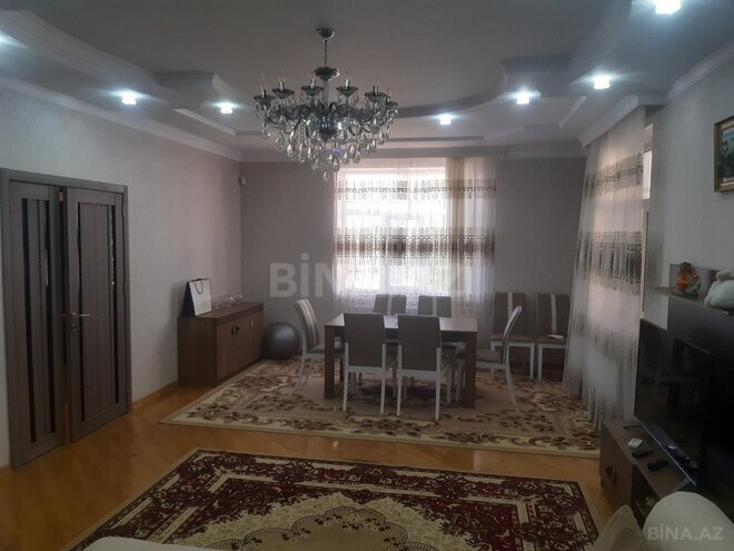4 otaqlı həyət evi/bağ evi - Fatmayı q. - 216 m² (20)