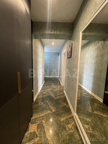 4-комн. новостройка - м. 8 ноября - 130 м² (12)