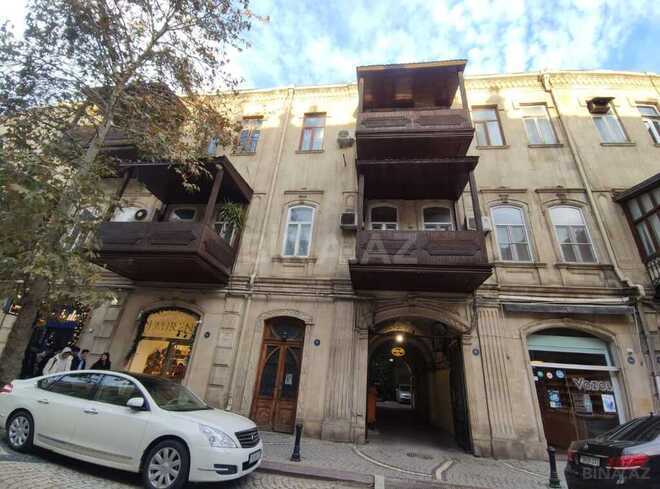 4-комн. вторичка - м. Сахил - 170 м² (2)