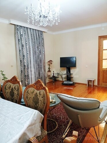 5 otaqlı həyət evi/bağ evi - Binə q. - 180 m² (19)