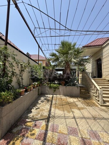 4 otaqlı həyət evi/bağ evi - 7-ci mikrorayon q. - 250 m² (3)