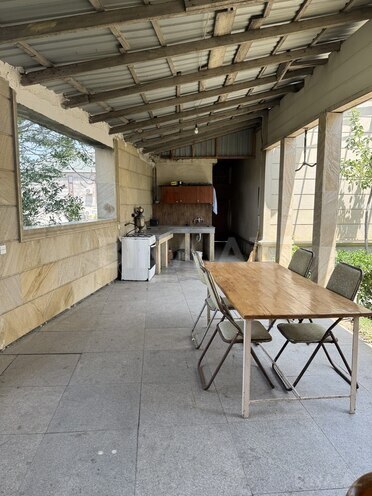 4 otaqlı həyət evi/bağ evi - 7-ci mikrorayon q. - 250 m² (10)