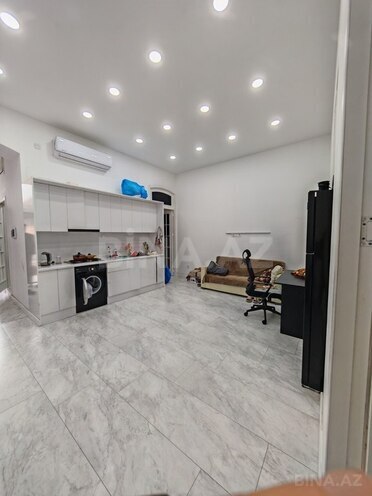 3 otaqlı köhnə tikili - Sahil m. - 80 m² (1)
