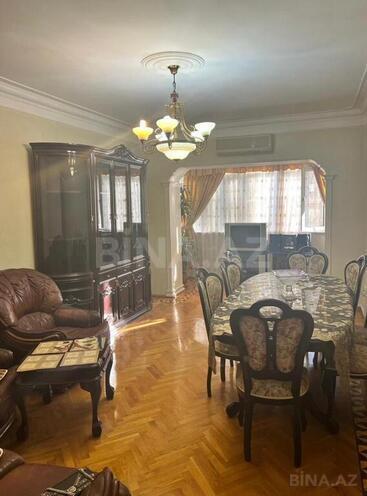 2-комн. вторичка - м. Шах Исмаил Хатаи - 70 м² (1)