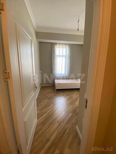 3-комн. новостройка - м. 28 мая - 80 м² (5)