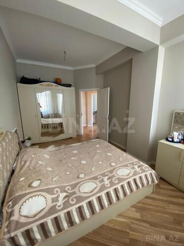 3-комн. новостройка - м. 28 мая - 80 м² (4)