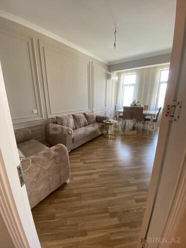 3-комн. новостройка - м. 28 мая - 80 м² (1)