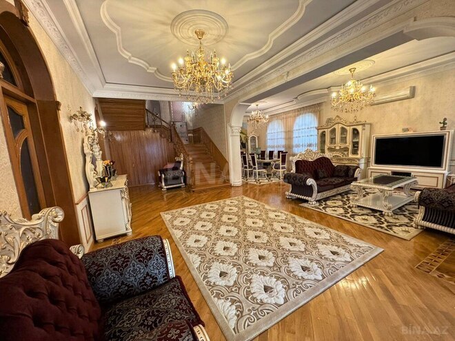 8 otaqlı həyət evi/bağ evi - Binəqədi r. - 650 m² (3)