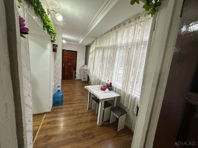3 otaqlı köhnə tikili - İnşaatçılar m. - 110 m² (8)