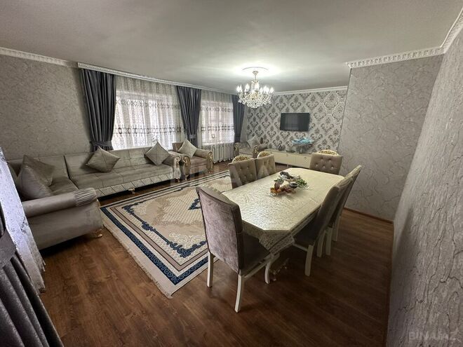 3 otaqlı köhnə tikili - İnşaatçılar m. - 110 m² (1)