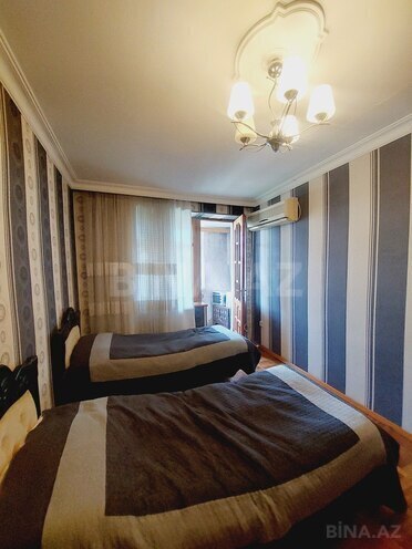 3 otaqlı köhnə tikili - Qara Qarayev m. - 70 m² (21)