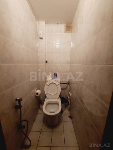 3 otaqlı köhnə tikili - Qara Qarayev m. - 70 m² (29)