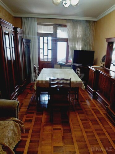 3 otaqlı köhnə tikili - Qara Qarayev m. - 70 m² (8)