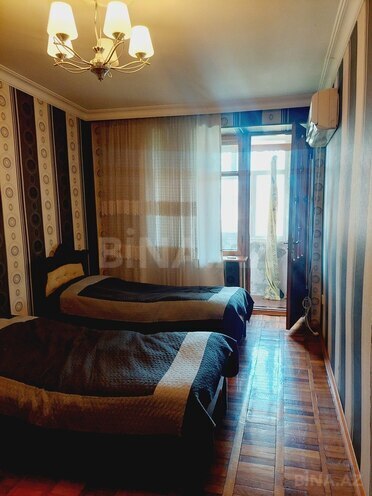 3 otaqlı köhnə tikili - Qara Qarayev m. - 70 m² (22)